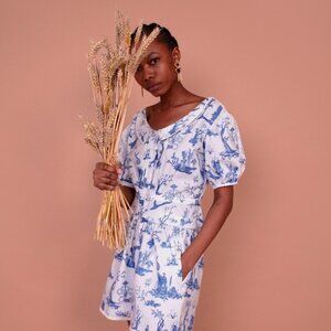 Meadows Mallow Shirt in toile de jouy print. US size 4